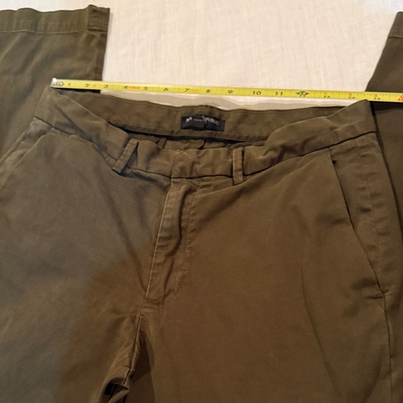 Banana Republic Men’s Slim Fit Chinos – Brown – Size 31x32 - Picture 4 of 9